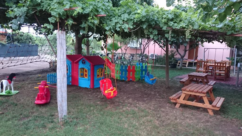 Sera Pansiyon Çıralı Εξωτερικό φωτογραφία